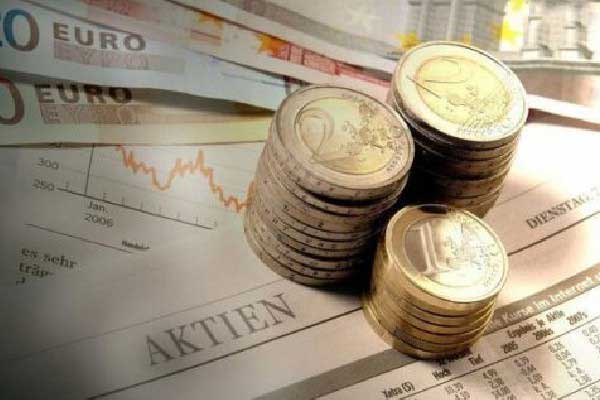 午盘：美股走低道指跌230点 市场关注11月非农数据